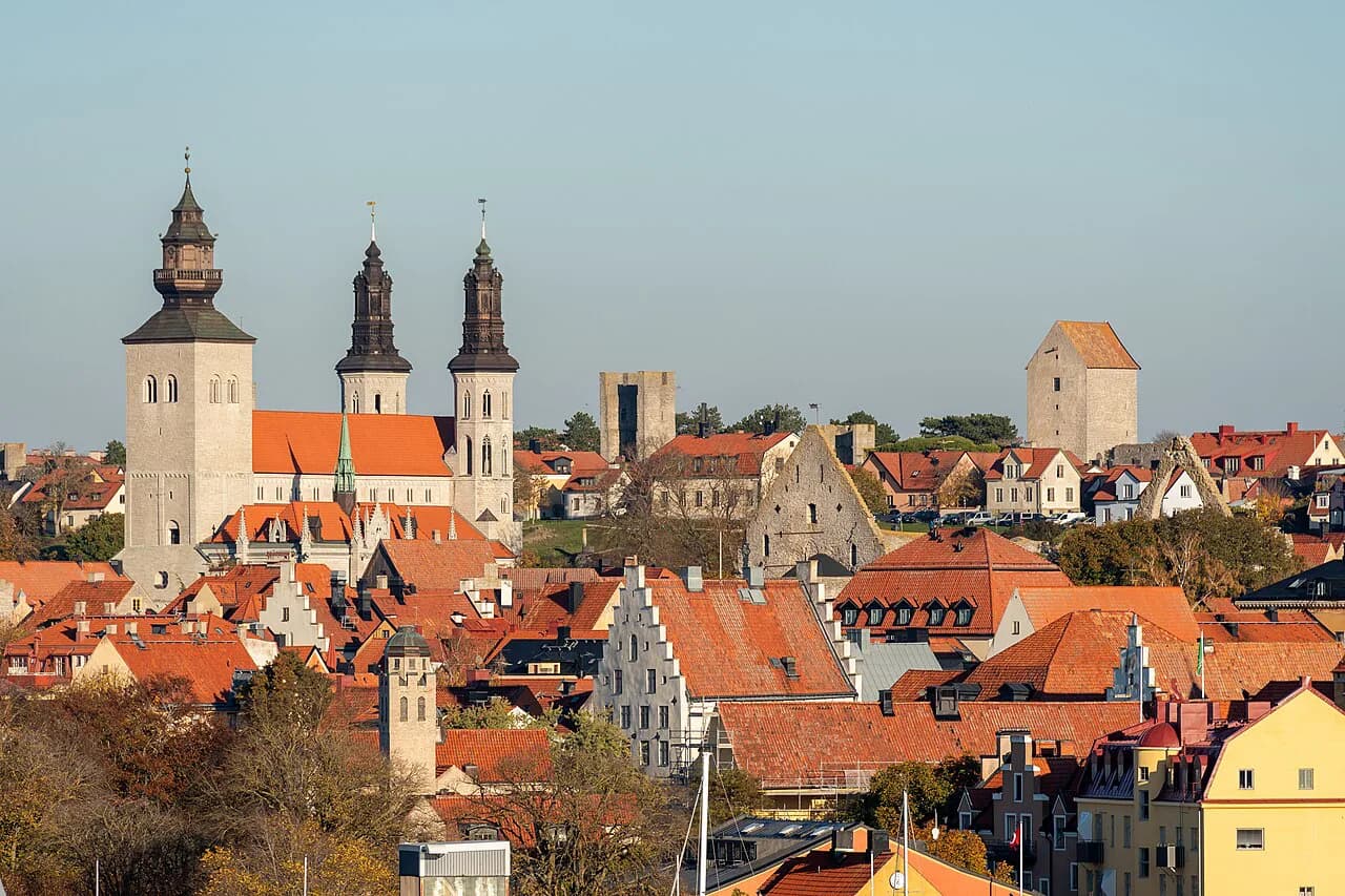 Fika in Visby: Cafés and Bakeries for a Coffee Break