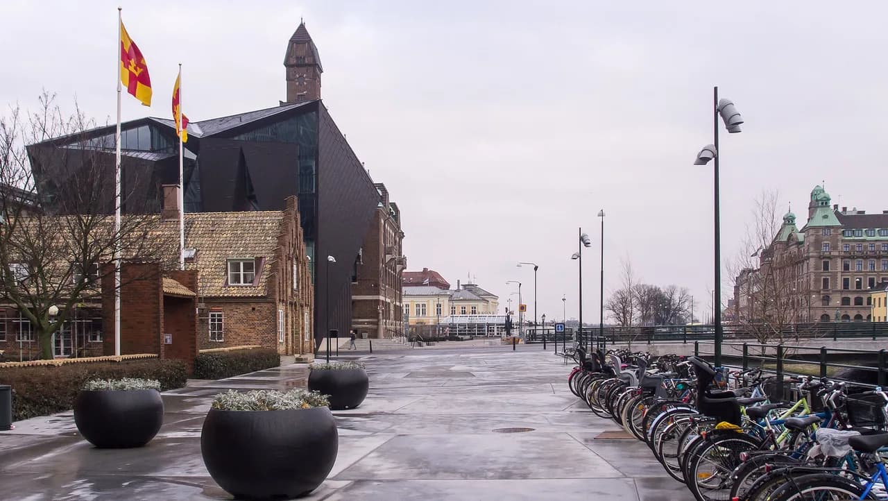 Form/Design Center Malmö: Exhibitions, Hours and What to See