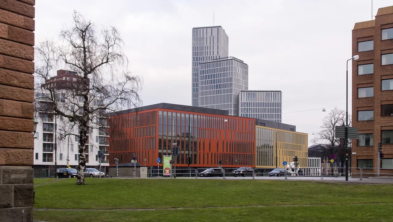 Malmö Stadsbibliotek: Visiting the City Library