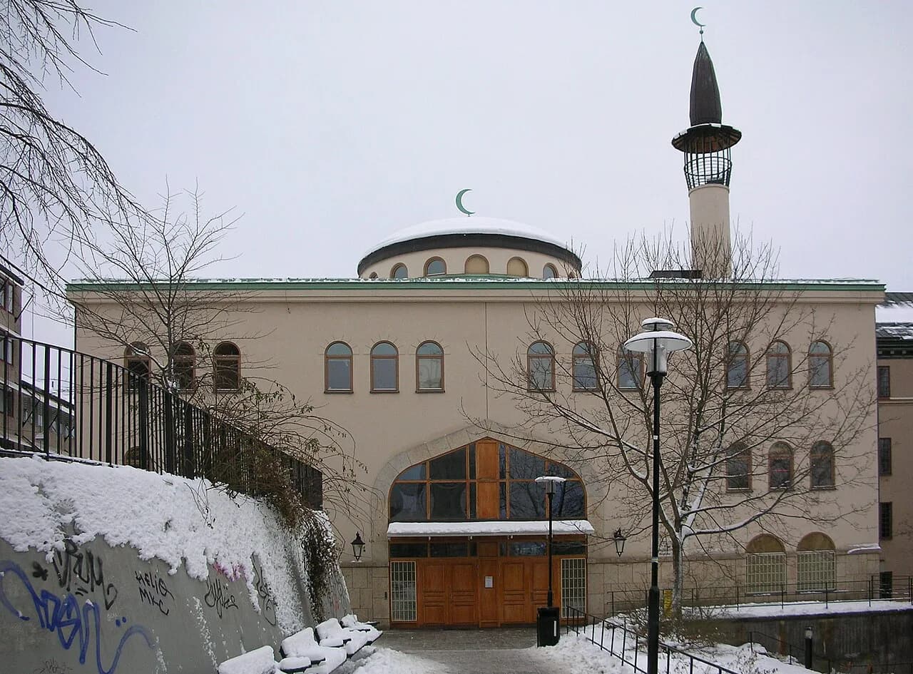 Stockholm Mosque: Visiting the Central Mosque in Stockholm