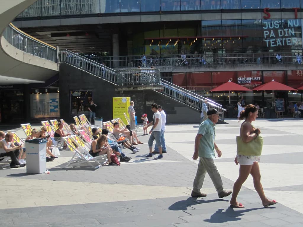 Stureplan, Stockholm: What to See and Who It Suits