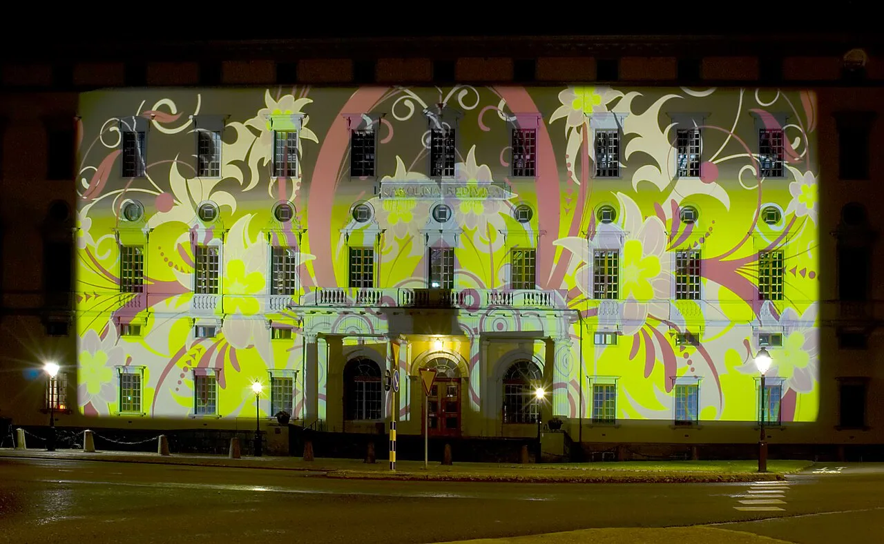 Carolina Rediviva lit up during the Allt ljus på Uppsala festival.