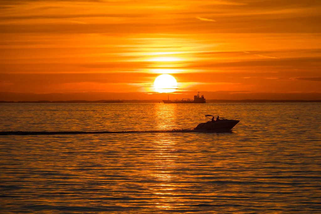 Sunset at sea off Västra Hamnen, Malmö.