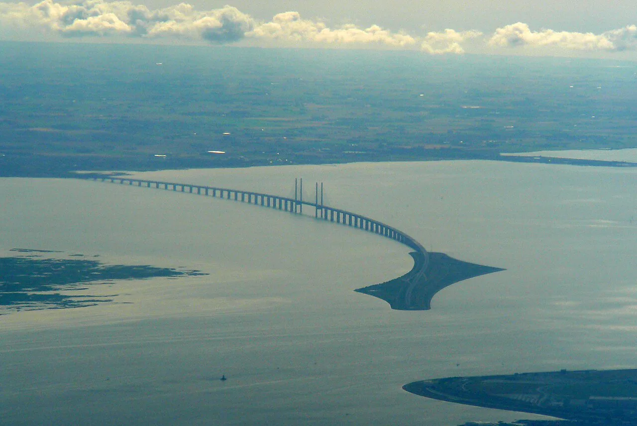 The Øresund Bridge from the air.