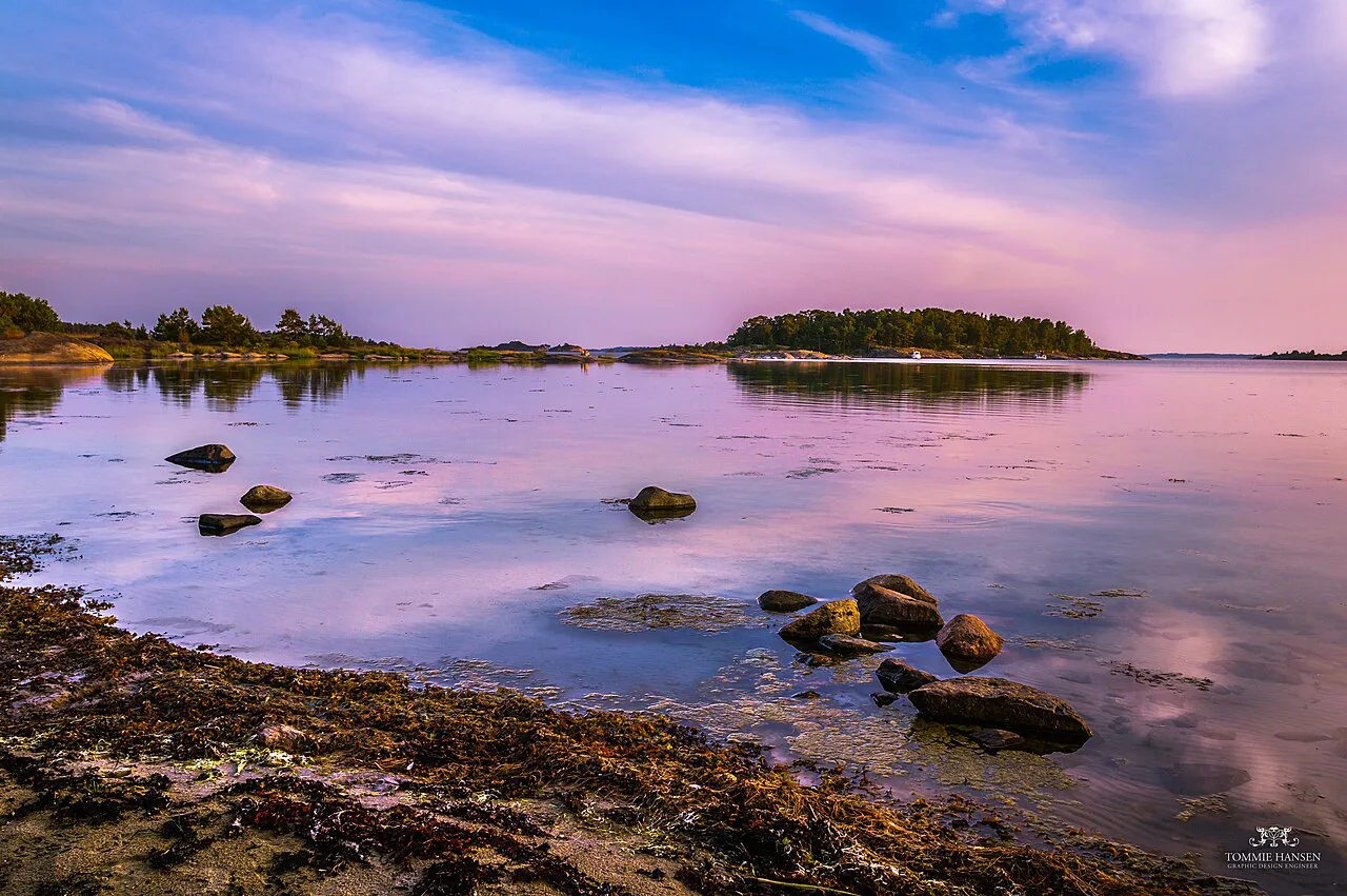 The Stockholm archipelago at Fjärdlång in September.